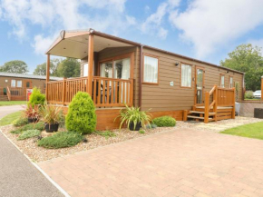 18 Lake View, Norwich